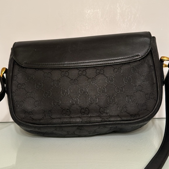 🚨SOLD🚨 Authentic Vintage Gucci Black Crossbody - Picture 6 of 12